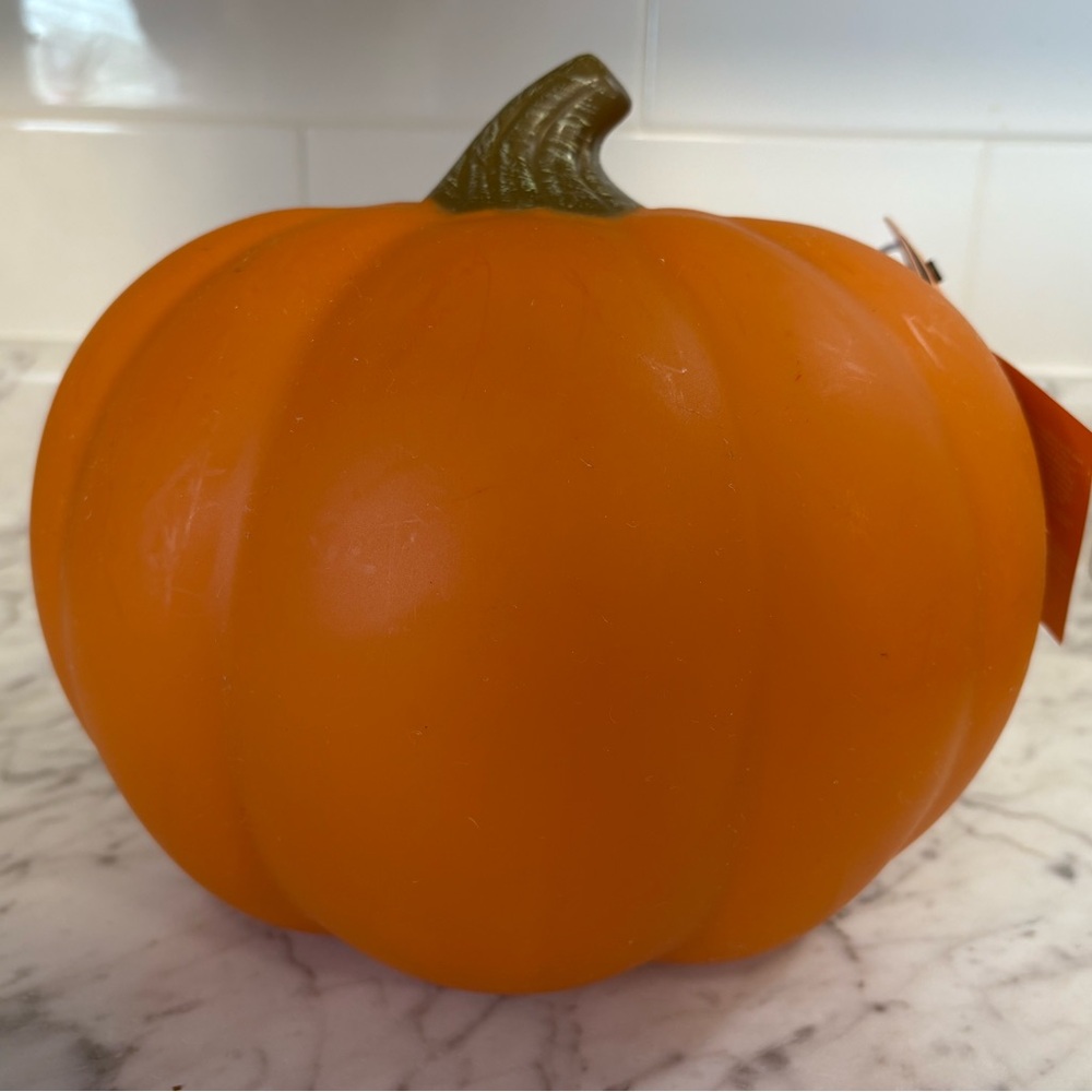 Hyde and Eek! Sound Activated Changing Face Pumpkin - Picture 3 of 12